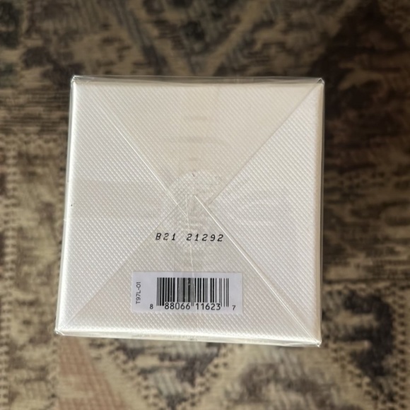 Tom Ford Tubéreuse Nue 250 ml. Eau de Parfum - Picture 4 of 5